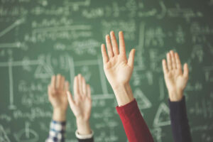 Qui sont les profs enseignant chez Hackschooling ?